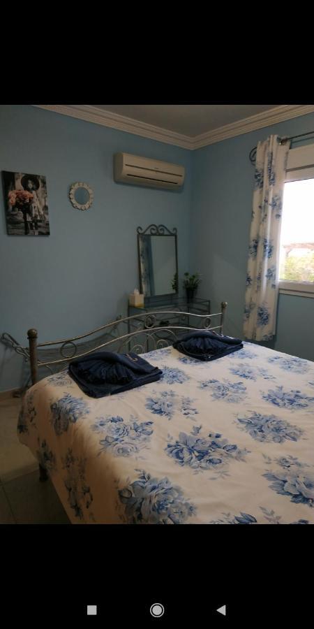 Villa Casa Del Sol 3 Bedroom Villa With Private Solar Covered 12M X 6M Pool Minimum Stay 7 Nights Chromecast And Wifi Throughout The Property Triquivijate Екстер'єр фото