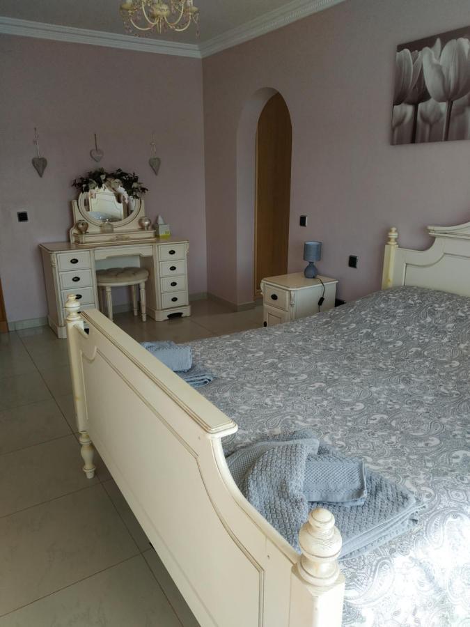 Villa Casa Del Sol 3 Bedroom Villa With Private Solar Covered 12M X 6M Pool Minimum Stay 7 Nights Chromecast And Wifi Throughout The Property Triquivijate Екстер'єр фото
