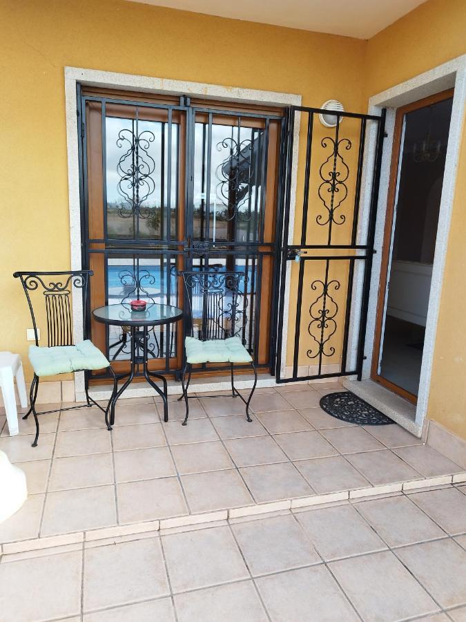 Villa Casa Del Sol 3 Bedroom Villa With Private Solar Covered 12M X 6M Pool Minimum Stay 7 Nights Chromecast And Wifi Throughout The Property Triquivijate Екстер'єр фото