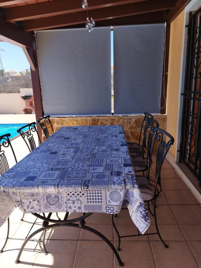 Villa Casa Del Sol 3 Bedroom Villa With Private Solar Covered 12M X 6M Pool Minimum Stay 7 Nights Chromecast And Wifi Throughout The Property Triquivijate Екстер'єр фото